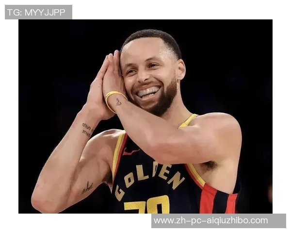 勇士与雷霆第六场激战回顾球星对决与战术博弈的精彩瞬间 勇士与雷霆第六场激战回顾球星对决与战术博弈的精彩瞬间